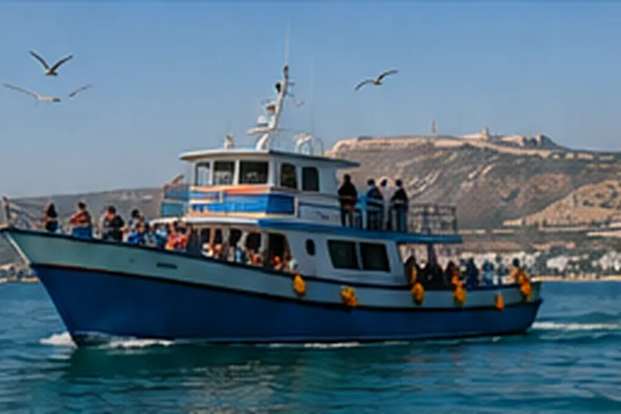 Excursión en barco bahía de Agadir pesca